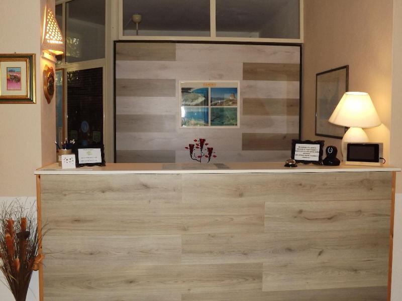 Hotel L'Oleandro 빌라시미우스 외부 사진